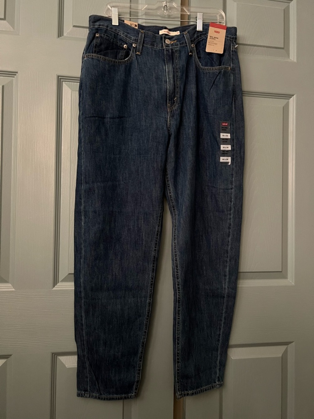 Levi’s 80s Mom Jeans